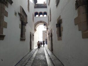 Short-term apartment rental in Sitges. If you're looking for a temporary apartment Sitges has plenty to choose from.